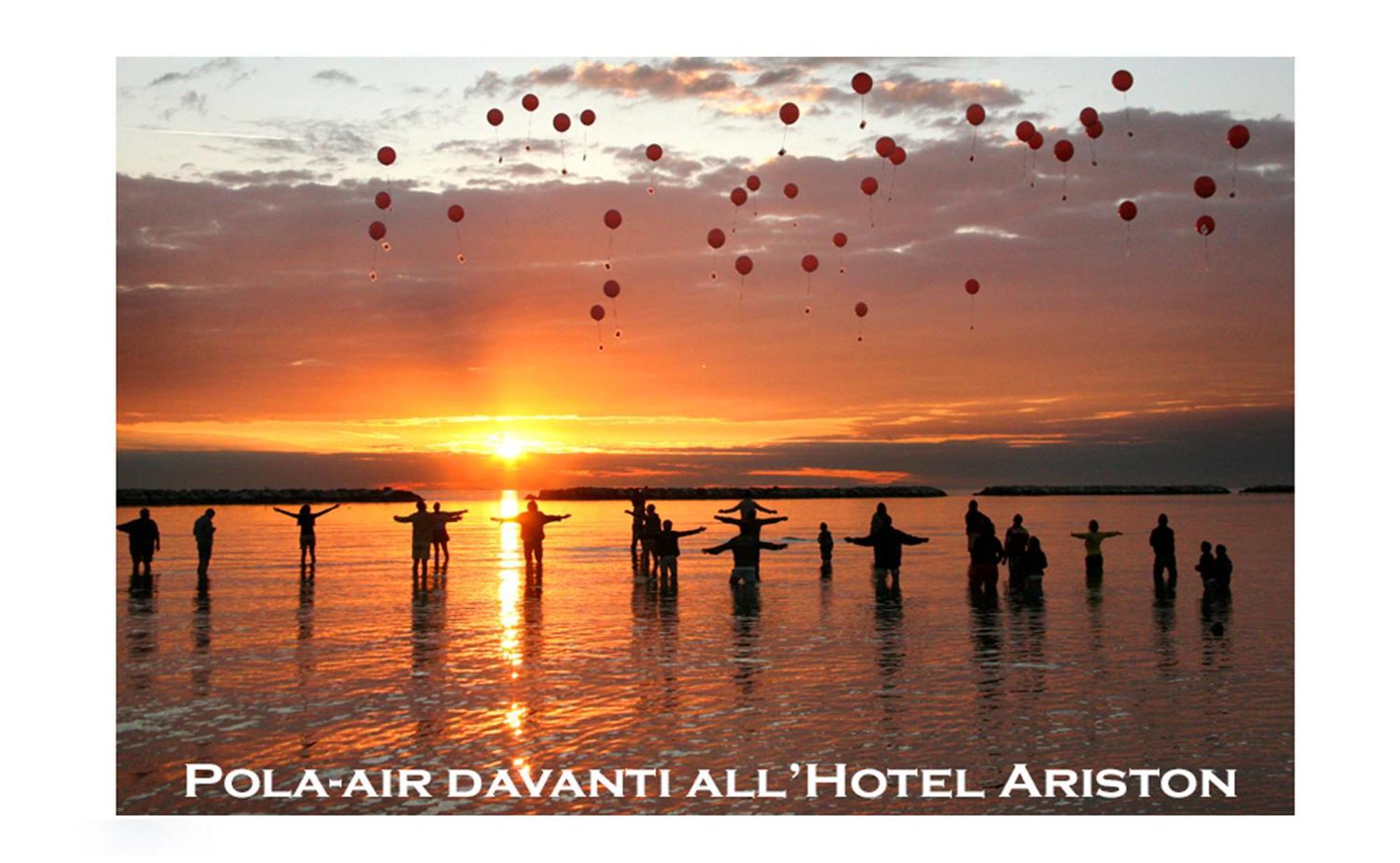 צ'סנטיקו Hotel Ariston מראה חיצוני תמונה