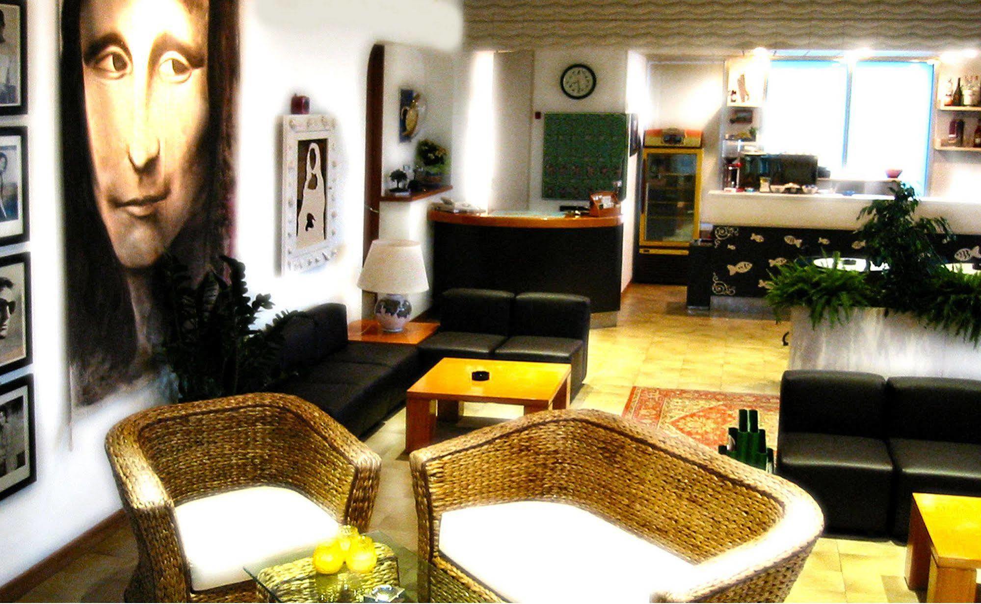 צ'סנטיקו Hotel Ariston מראה חיצוני תמונה